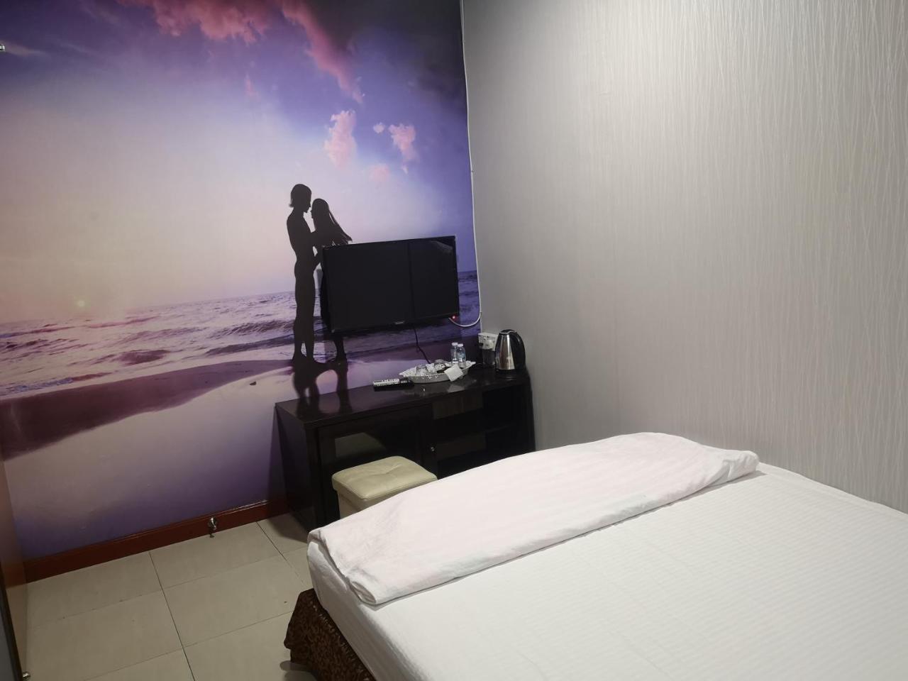 Home Inn Hotel Ipoh Luaran gambar