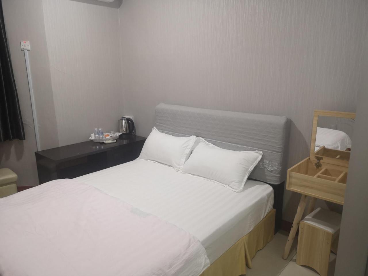 Home Inn Hotel Ipoh Luaran gambar